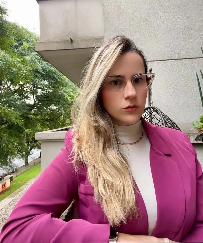 Advogada Marcela Aires, equipe da Nieto Martins Advocacia